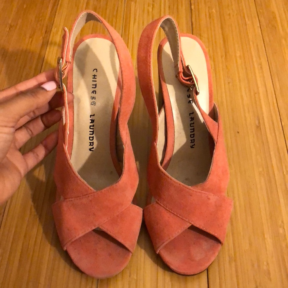 SOLD—-Chinese laundry heeled sandals